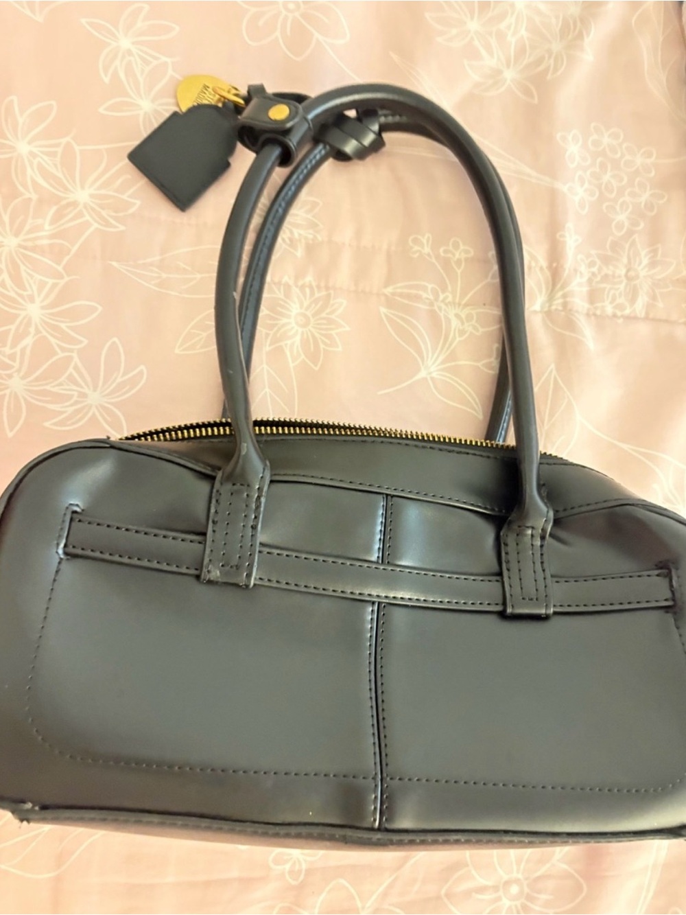 Steve Madden Black Leather Satchel with Gold Hardware - Picture 2 of 3